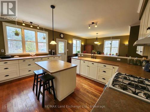 234 Shadywood Crescent W, Huron-Kinloss, ON - Indoor Photo Showing Kitchen