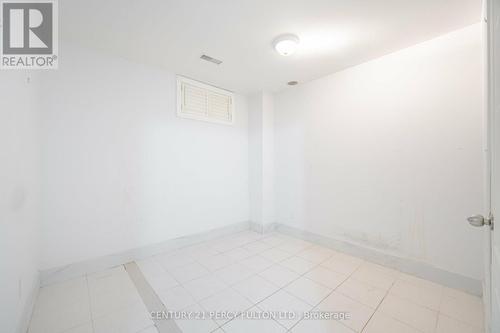 206 Finch Avenue E, Toronto, ON - Indoor Photo Showing Other Room