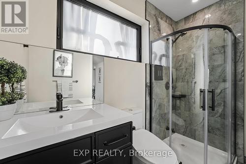 2388 Baseline Road, Georgina, ON - Indoor Photo Showing Bathroom