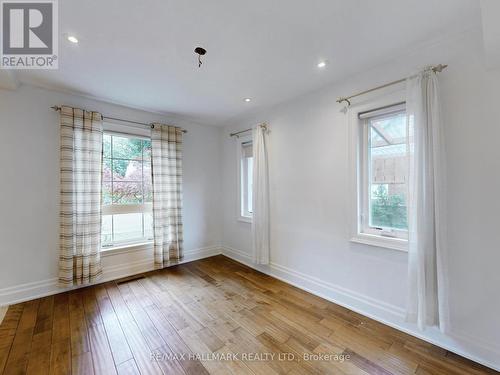 86 Ruggles Avenue, Richmond Hill, ON - Indoor Photo Showing Other Room