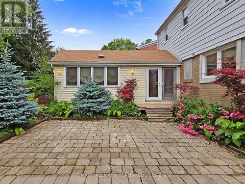 86 Ruggles Avenue, Richmond Hill, ON - Outdoor