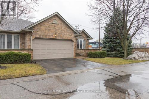 89 - 1241 Beaverbrook Avenue, London, ON - Outdoor With Facade