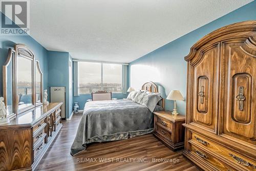 606 - 320 Mill Street S, Brampton, ON - Indoor Photo Showing Bedroom