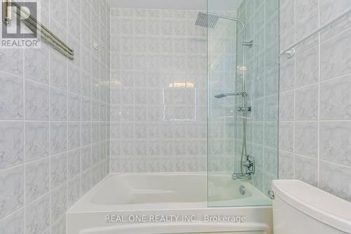 269 Kenwood Avenue, Burlington, ON - Indoor Photo Showing Bathroom