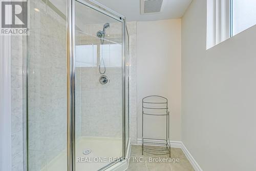 269 Kenwood Avenue, Burlington, ON - Indoor Photo Showing Bathroom