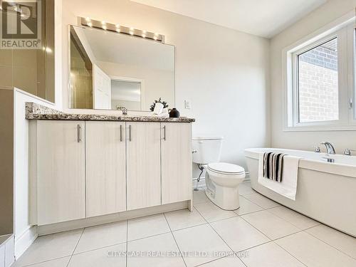 6 Marvin Avenue, Oakville, ON - Indoor Photo Showing Bathroom