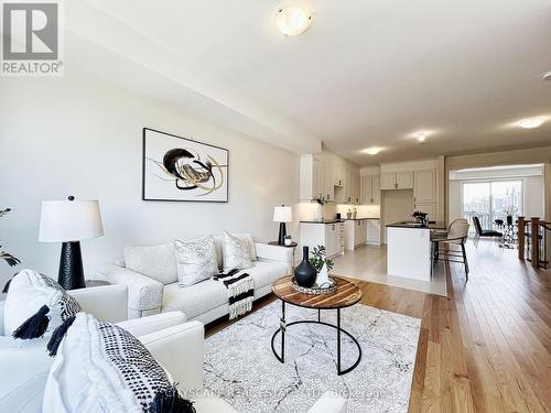 6 Marvin Avenue, Oakville, ON - Indoor Photo Showing Living Room