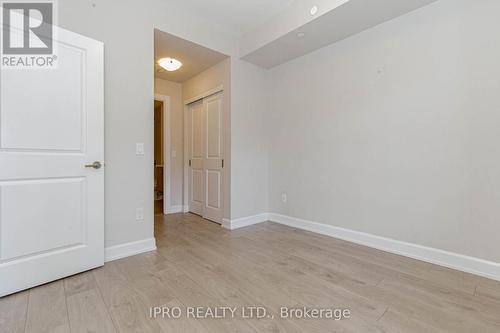 419 - 3220 William Coltson Avenue, Oakville, ON - Indoor Photo Showing Other Room