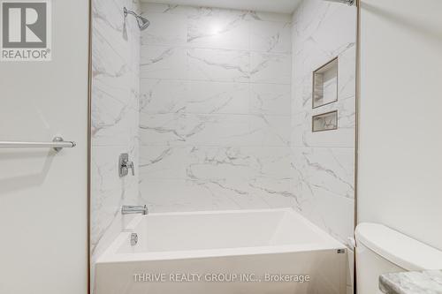 16 - 2261 Linkway Boulevard, London, ON - Indoor Photo Showing Bathroom