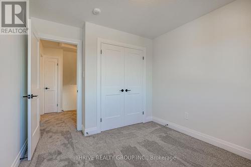 16 - 2261 Linkway Boulevard, London, ON - Indoor Photo Showing Other Room