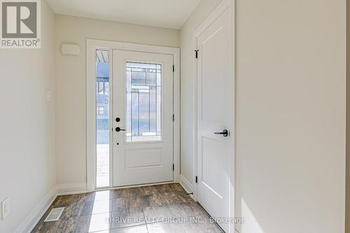 16 - 2261 Linkway Boulevard, London, ON - Indoor Photo Showing Other Room