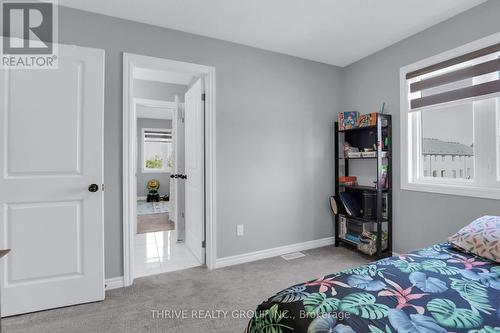 3747 Somerston Crescent, London, ON - Indoor Photo Showing Bedroom