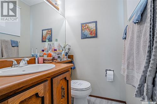 847 Delaronde Way, Saskatoon, SK - Indoor Photo Showing Bathroom