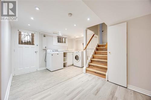 1951 Buena Ventura Street, Sarnia, ON - Indoor Photo Showing Laundry Room