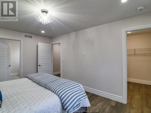 15 Dundee Drive, Chatham, ON - Indoor Photo Showing Bedroom