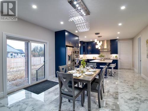 15 Dundee Drive, Chatham, ON - Indoor Photo Showing Dining Room