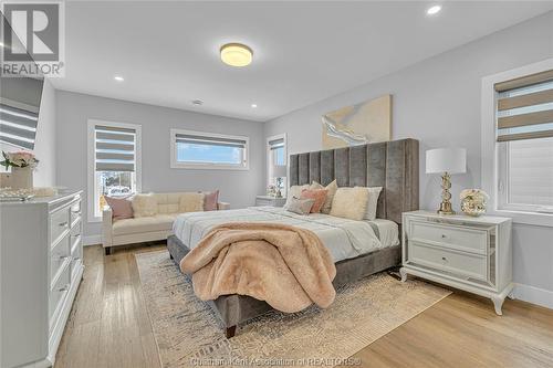 105 Churchill Park Road, Chatham, ON - Indoor Photo Showing Bedroom