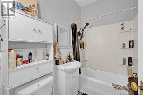 197 Duke Street, Saint John, NB - Indoor Photo Showing Bathroom