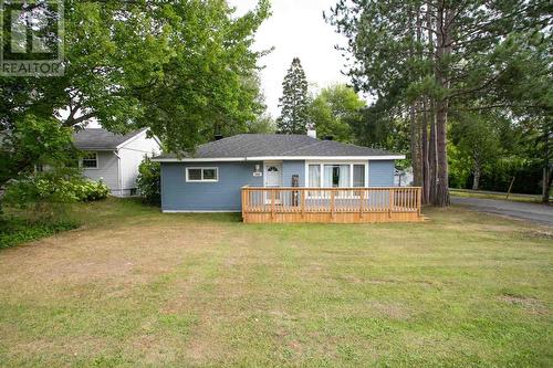 2089 Queen St E, Sault Ste. Marie, ON - Outdoor With Deck Patio Veranda