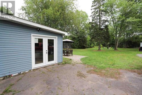 2089 Queen St E, Sault Ste. Marie, ON - Outdoor