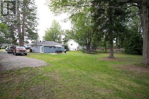 2089 Queen St E, Sault Ste. Marie, ON - Outdoor