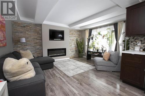 155 Allen'S Side Rd, Sault Ste. Marie, ON - Indoor Photo Showing Living Room With Fireplace