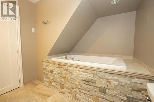 155 Allen'S Side Rd, Sault Ste. Marie, ON - Indoor Photo Showing Bathroom