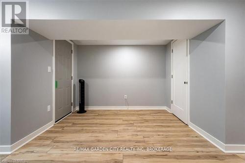 1717 Cream Street, Pelham (663 - North Pelham), ON - Indoor Photo Showing Other Room