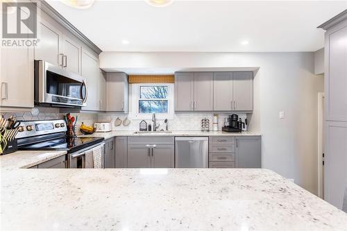 85 Victor Street, Sudbury, ON - Indoor Photo Showing Kitchen