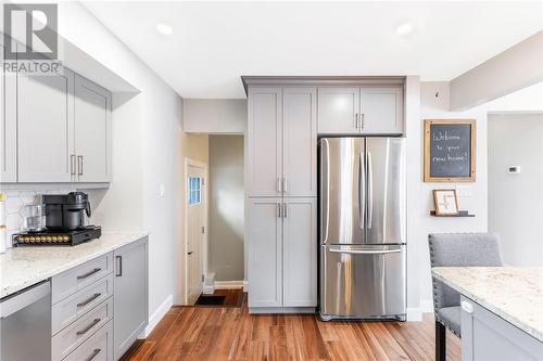 85 Victor Street, Sudbury, ON - Indoor Photo Showing Kitchen