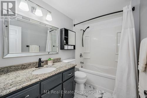 5485 Hwy 6, Guelph/Eramosa, ON - Indoor Photo Showing Bathroom