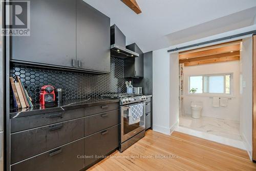 35 Meadowview Avenue, Guelph (Central West), ON - Indoor Photo Showing Kitchen