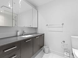 Ensuite bathroom - 