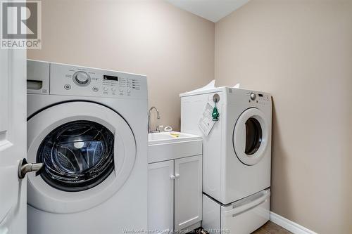 3141 Seville Avenue, Windsor, ON - Indoor Photo Showing Laundry Room