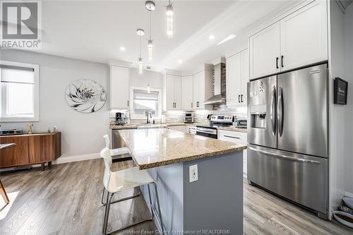 241 Sandybrook, Kingsville, ON - Indoor Photo Showing Kitchen With Upgraded Kitchen