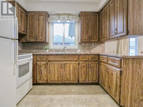 166 St George Street, St. Thomas, ON - Indoor Photo Showing Kitchen