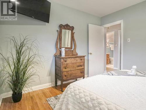 166 St George Street, St. Thomas, ON - Indoor Photo Showing Bedroom