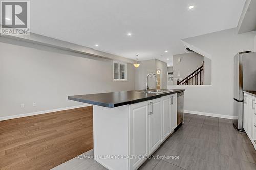 75 Gardenpost Terrace, Ottawa, ON - Indoor Photo Showing Kitchen