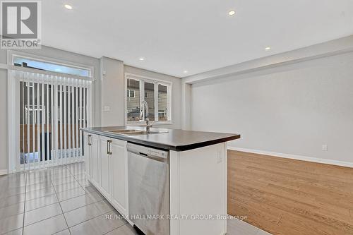 75 Gardenpost Terrace, Ottawa, ON - Indoor Photo Showing Kitchen With Double Sink