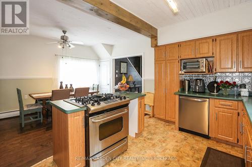 543 King Street, Welland (773 - Lincoln/Crowland), ON - Indoor Photo Showing Kitchen