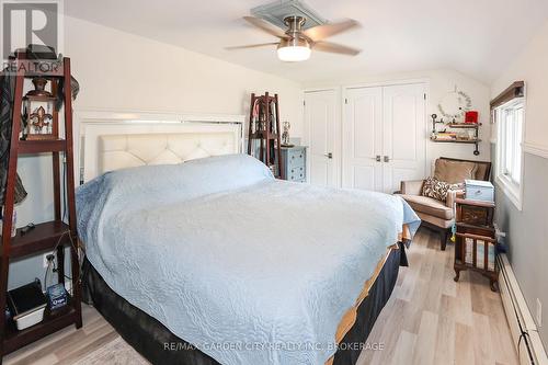 543 King Street, Welland (773 - Lincoln/Crowland), ON - Indoor Photo Showing Bedroom