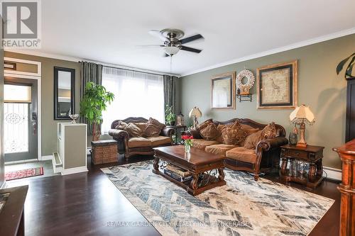 543 King Street, Welland (773 - Lincoln/Crowland), ON - Indoor Photo Showing Living Room