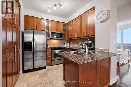 2210 - 18 Holmes Avenue, Toronto, ON - Indoor Photo Showing Kitchen With Stainless Steel Kitchen With Double Sink