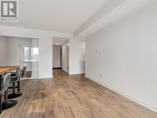 319 - 9 Tecumseth Street, Toronto, ON - Indoor Photo Showing Other Room