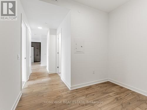 319 - 9 Tecumseth Street, Toronto, ON - Indoor Photo Showing Other Room