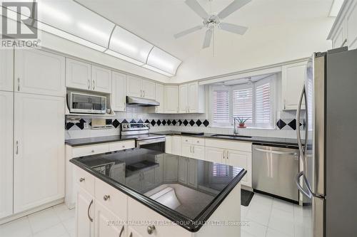 944 Duncannon Drive, Pickering, ON - Indoor Photo Showing Kitchen