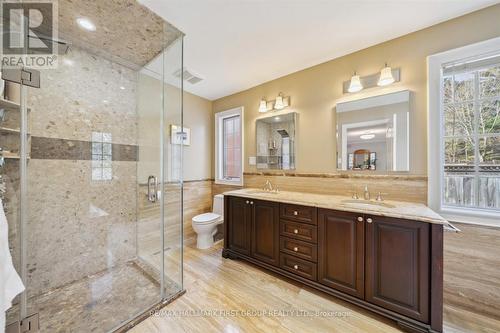 944 Duncannon Drive, Pickering, ON - Indoor Photo Showing Bathroom