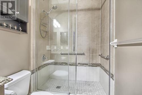 115 - 9225 Jane Street, Vaughan, ON - Indoor Photo Showing Bathroom