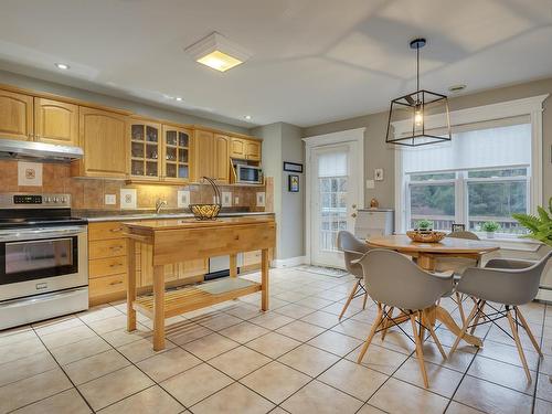 210 Summer Field Way, Portland Hills, NS 