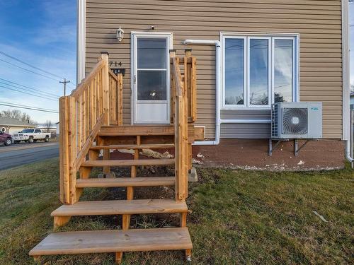 714 Union Street, New Waterford, NS 